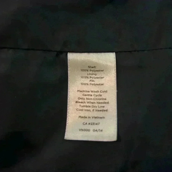 Talbots Full Zip , Quilted Vest. Fall Colors. Large. Preowned. Women. - Picture 4 of 4